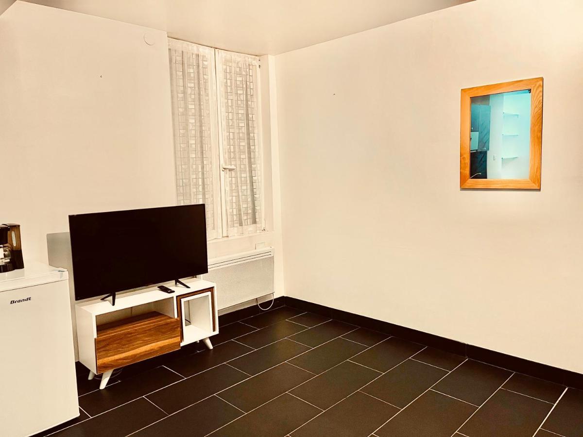 Studios Au Quartier Pavillonnaire Rue D Ambert Orleans Bagian luar foto