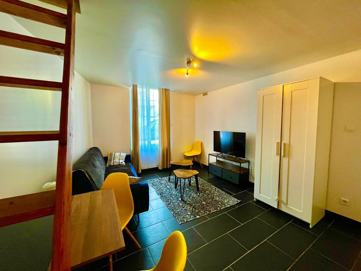 Studios Au Quartier Pavillonnaire Rue D Ambert Orleans Bagian luar foto