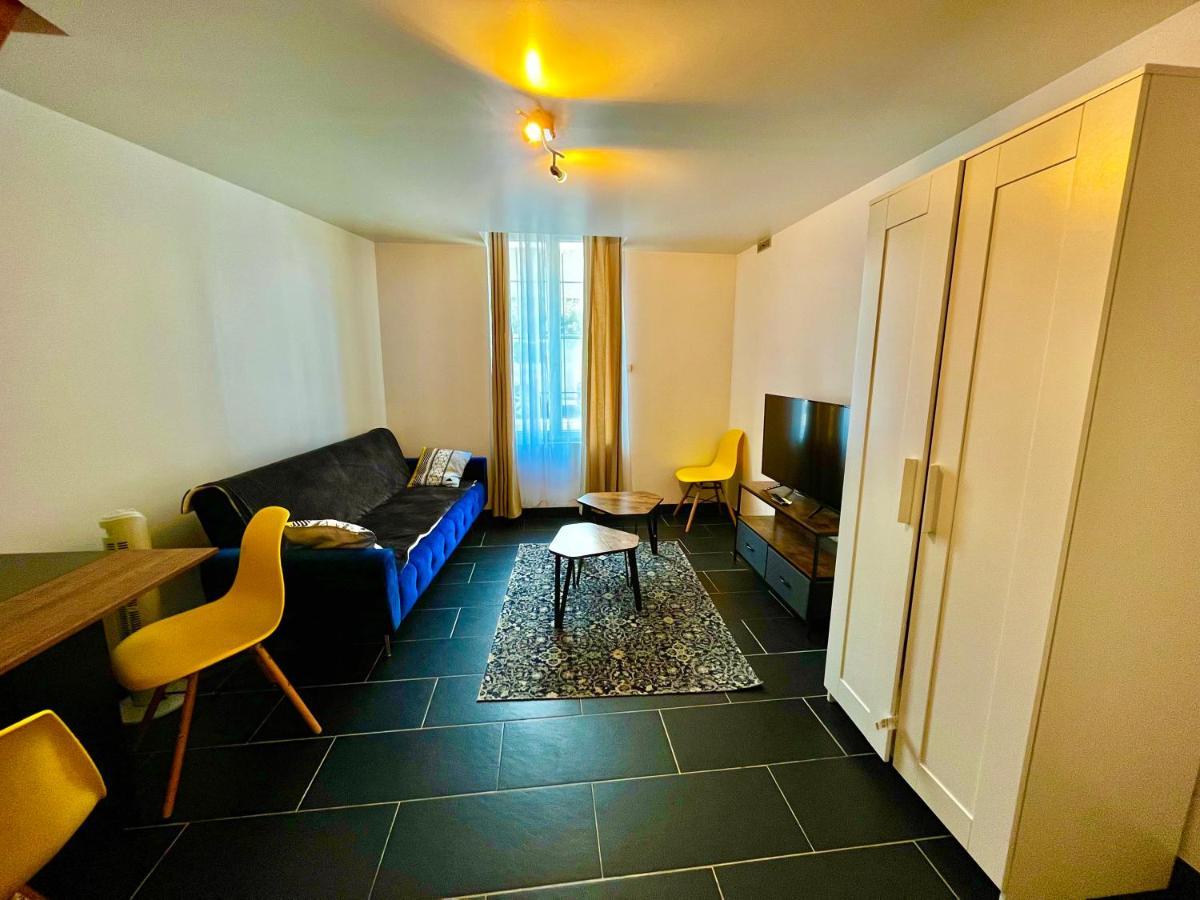 Studios Au Quartier Pavillonnaire Rue D Ambert Orleans Bagian luar foto
